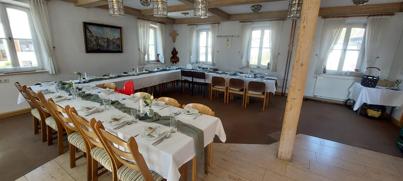 Bürgersaal - Tische U-Form